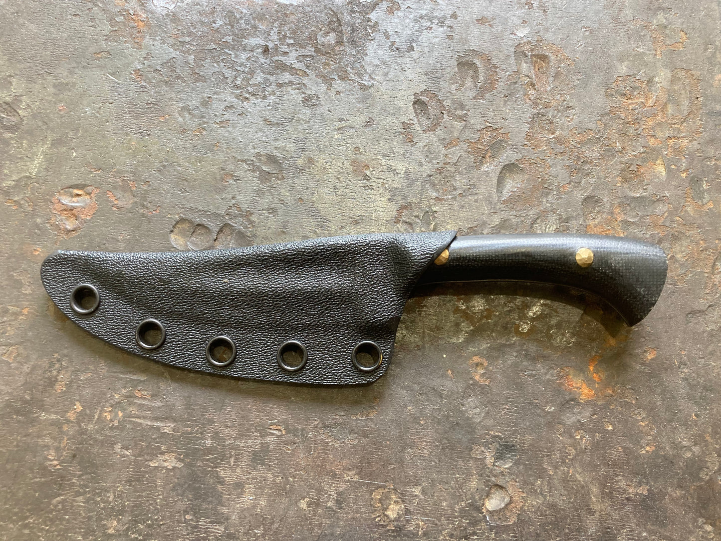 Kard shard, three finger grip, black micarta
