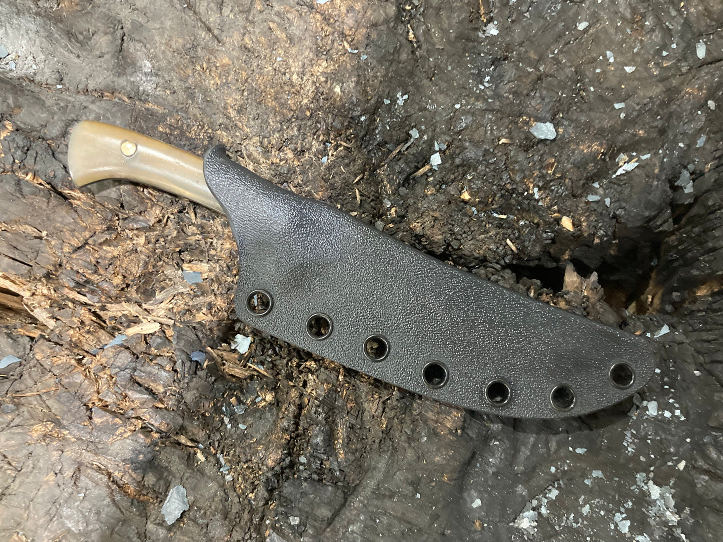 Horn Handled Three Finger Kard