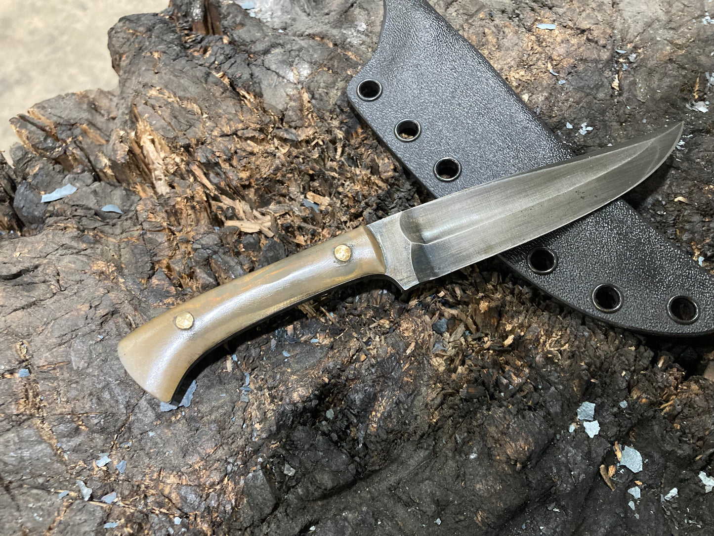 Horn Handled Three Finger Kard