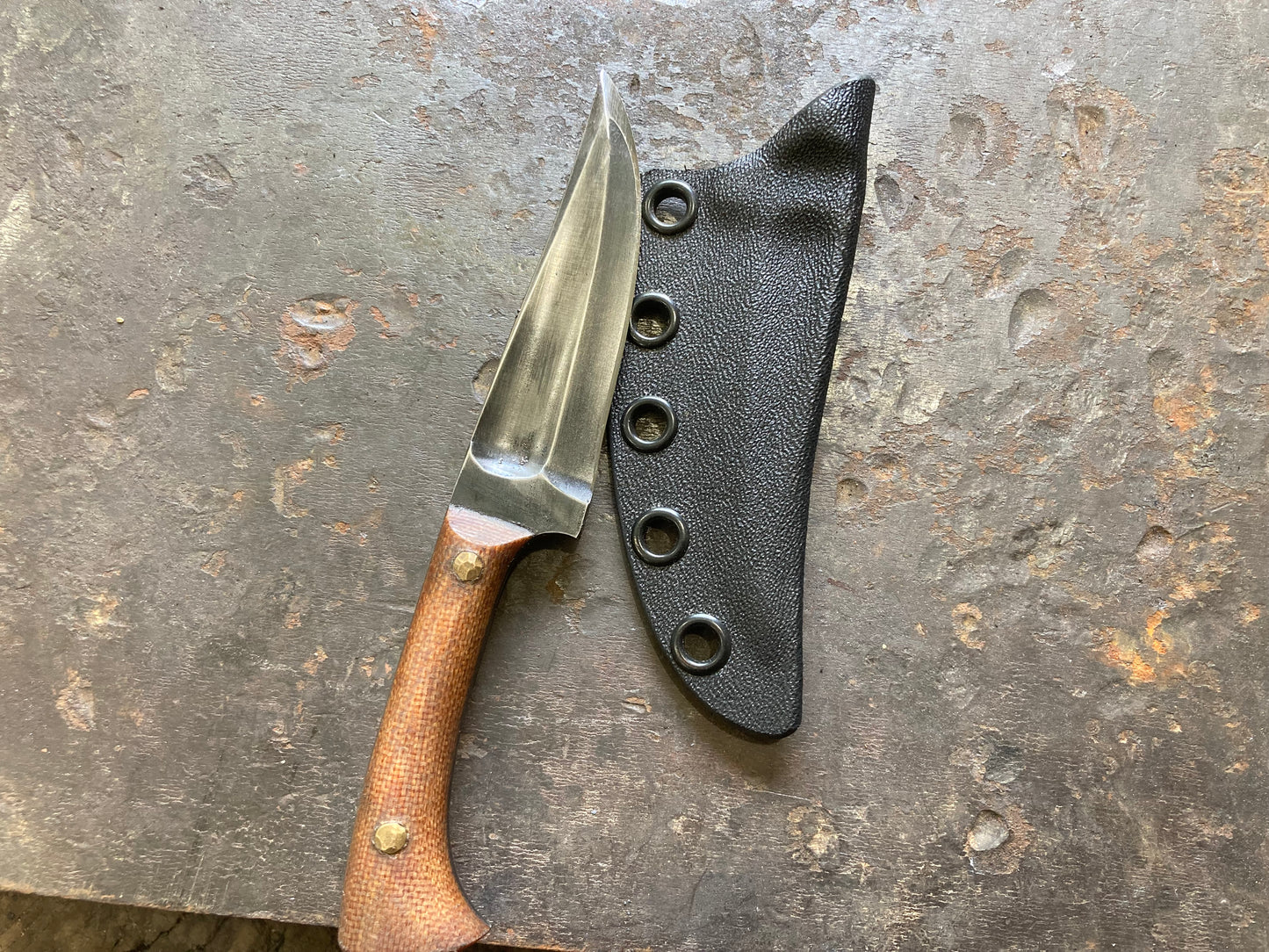 Kard shard, three finger grip, natural micarta, stout tip