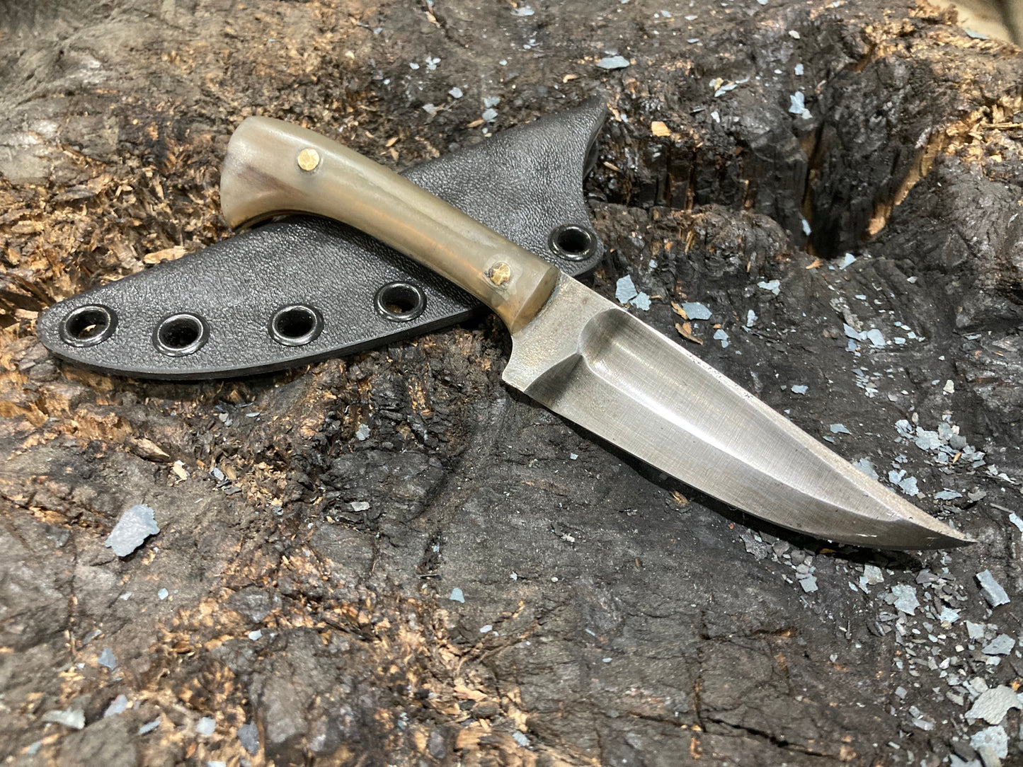 Horn Handled Three Finger Kard Shard