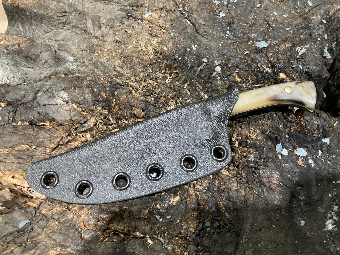 Rams Horn Handled Three Finger Kard