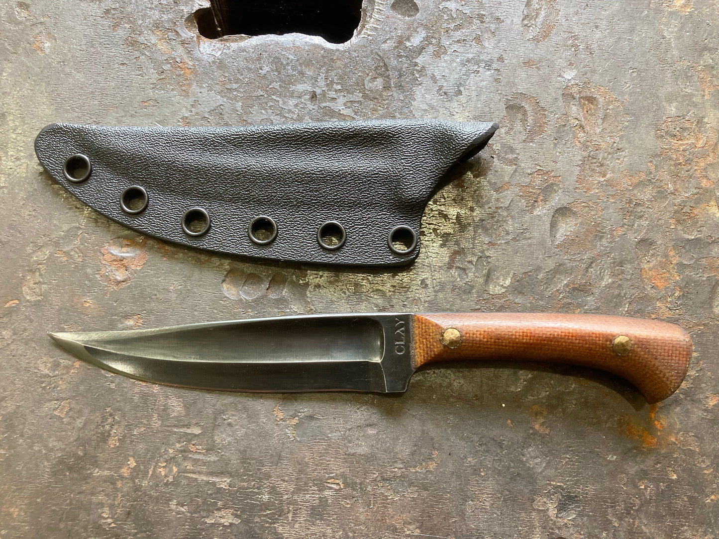 Kard, three finger grip, natural micarta handle