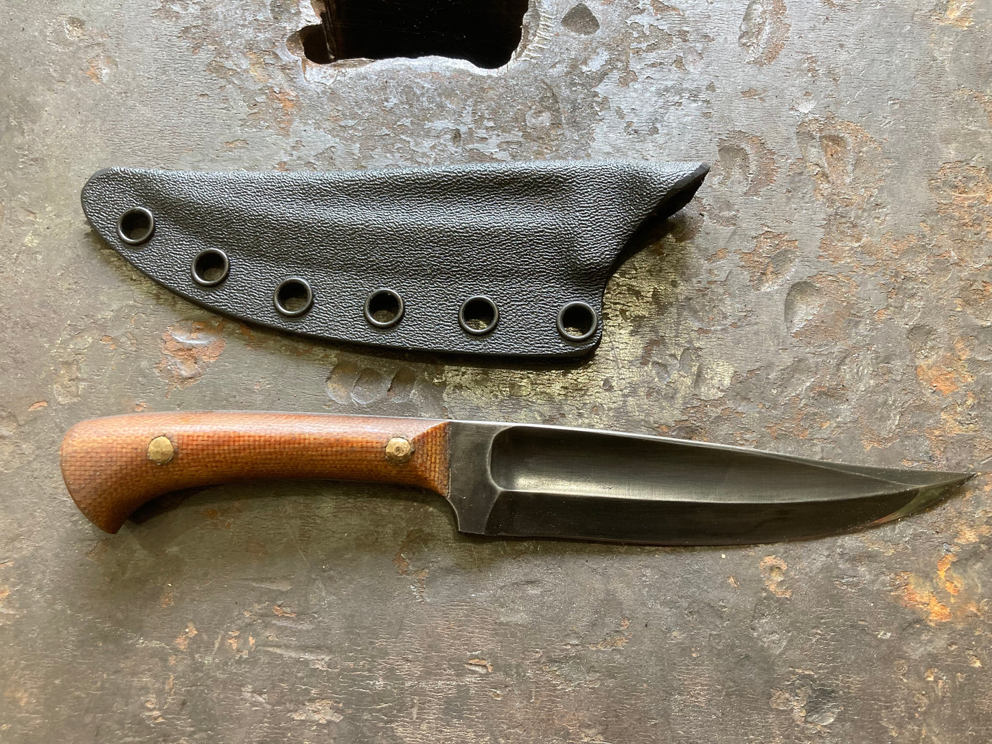 Kard, three finger grip, natural micarta handle